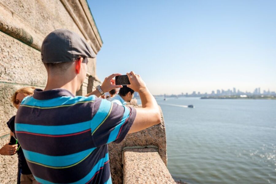 NYC: Statue of Liberty and Ellis Island Tour with Ferry - Navigating the Museums and Landmarks