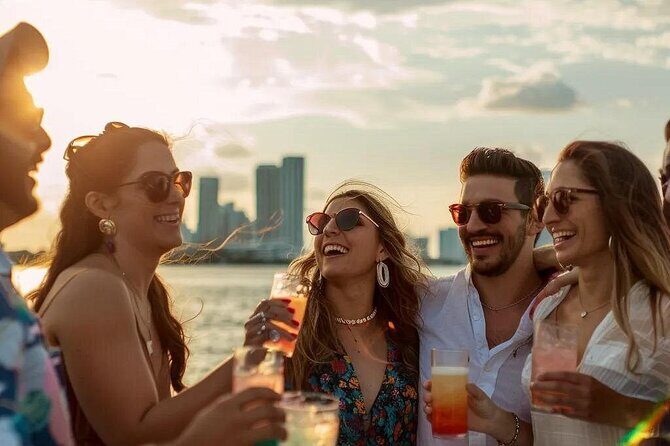 NYC Sunset Cruise with Statue Views Live Comedy and DJ on Hudson - The Reality Versus Expectations
