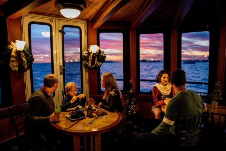 NYC: Sunset Holiday Cocoa Cruise - The Itinerary: A Perfect Sunset Viewpoint