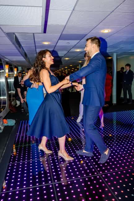 NYC: Valentine's Day Romantic Dinner Cruise - The Itinerary and What to Expect