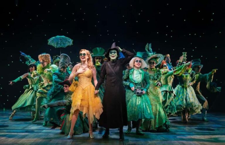 NYC: Wicked The Musical on Broadway - Who Should Consider Seeing Wicked