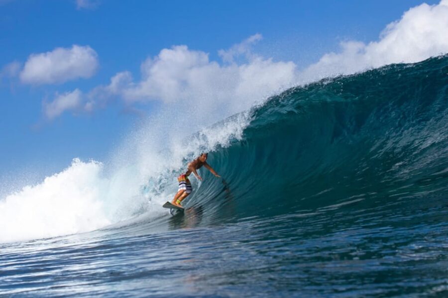 Oahu: Beginner Group Surf Lesson on North Shore