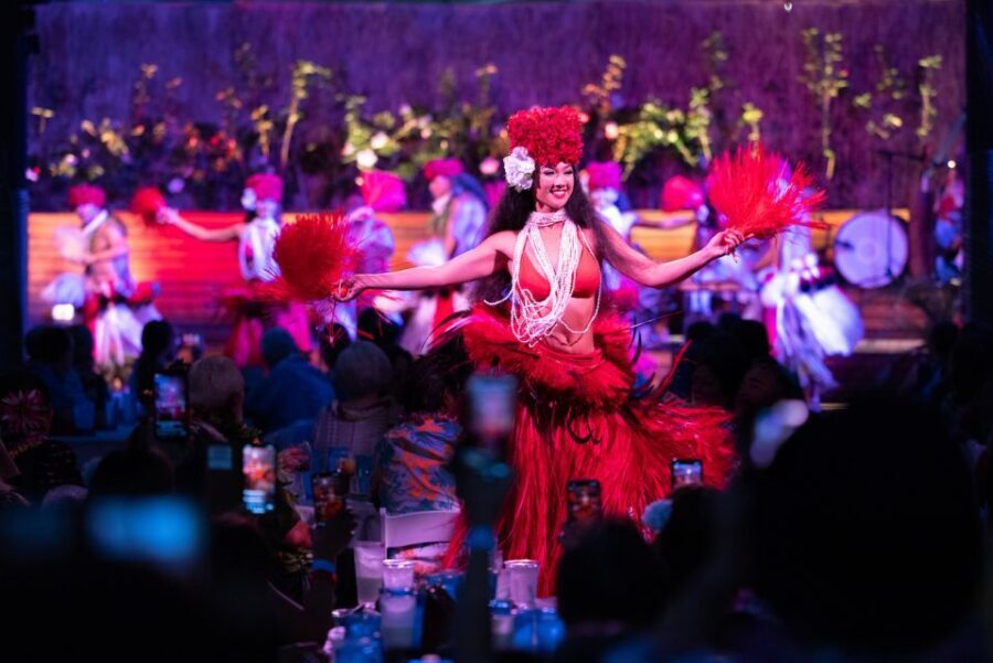Oahu: Pa'ina Luau Waikiki at Waikiki Beach Marriott Resort - Is It Worth the Price?
