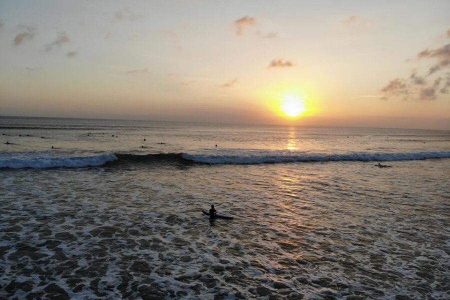 Oahu: Private Beginner Surf Lesson