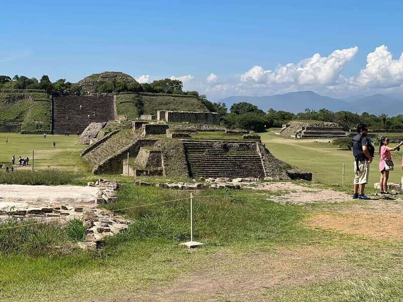 Oaxaca de Juarez: Monte Alban Half-Day Tour - Exploring Monte Albán: The Heart of the Experience
