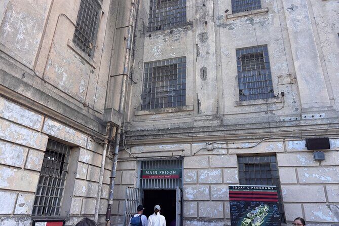 Official Alcatraz Island Prison Tour and San Francisco Bay Cruise - Authentic Experiences and Useful Tips