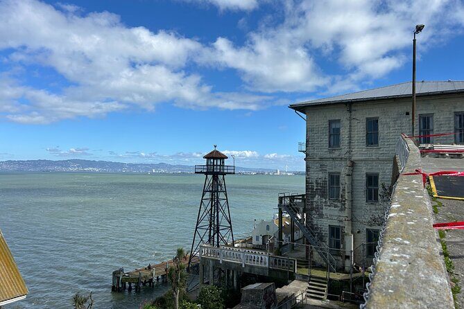Official Inside Alcatraz Cruise - The Views and the Atmosphere