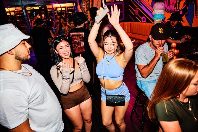 Old Vegas Fremont Barcrawl - What You Should Know Before Booking