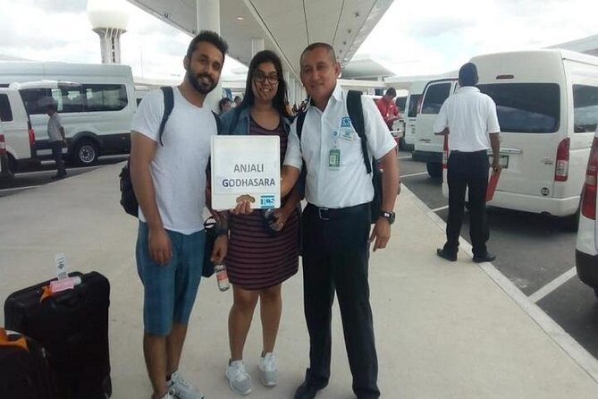 One-way private transfer Airport - Tulum. - The Route and Drive Experience