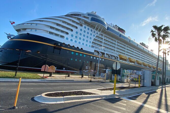 One Way SUV Private Transfer from MCO to Cocoa - Port Canaveral - Vehicle Options and Comfort