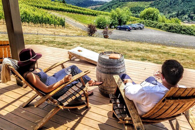 Oregon Wine Tour-Full Day Tour with Lunch Stop - What Travelers Are Saying