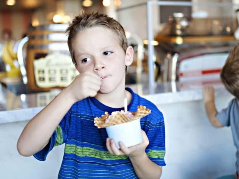Orlando: Flavors of ICON Park Food Tour - Deep Dive into the Food Tour Experience