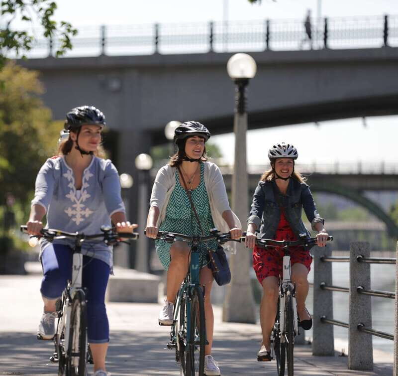 Ottawa: 4-Hour Bike Rental