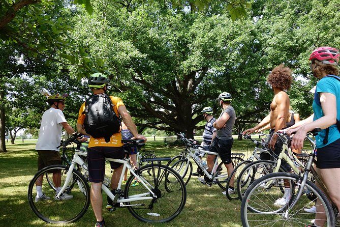 Ottawa Highlights 3.5 Hour Bike Tour - Comfort, Safety, and Practicalities