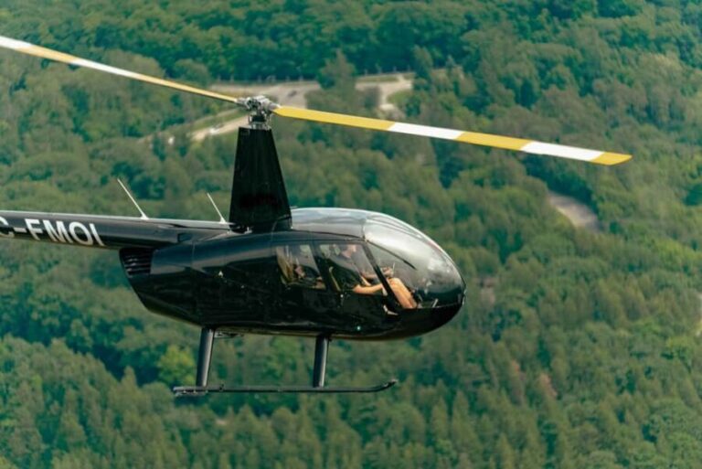 Ottawa: Panoramic helicopter flight (Gatineau Park + downtown) - The itinerary: what to expect during your flight