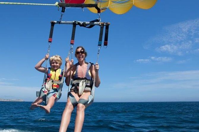 Outdoor Adventure: Parasailing in Los Cabos - What to Expect on the Tour