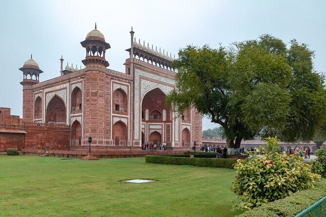 Overnight Taj Mahal & Agra Fort Tour From Delhi - The Sum Up
