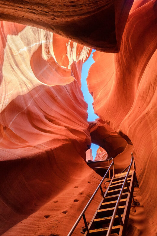 Page: Lower Antelope Canyon Prime-Time Guided Tour - The Experience: Highlights and Realities