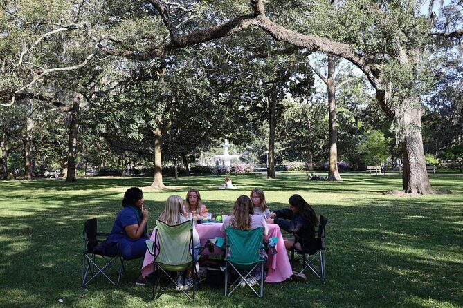 Paint Tiny Canvases in Forsyth Park - The Social and Cultural Element