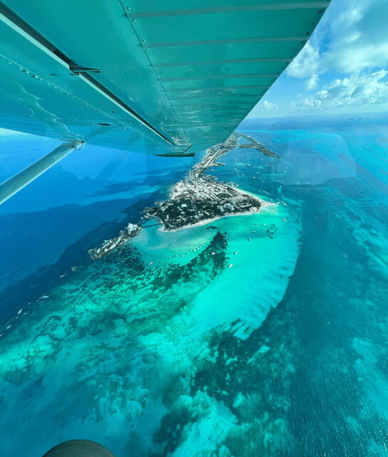 Panoramic flight to Cancun Hotel Zone and Isla Mujeres - A Comprehensive Look at the Flight Experience