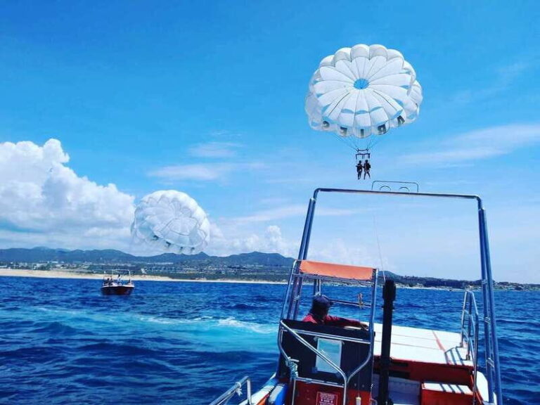 Parasailing in Cabo San Lucas - What Makes This Parasailing Tour Stand Out?