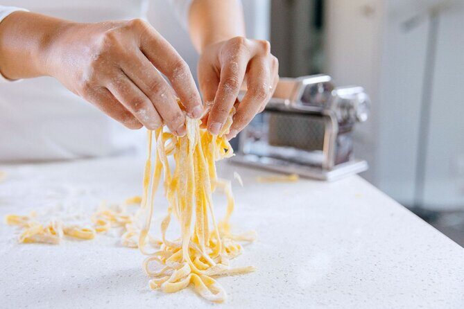 Pasta Making Cooking Class at a Local Wine Bar in Nashville - Group Size, Timing, and Location