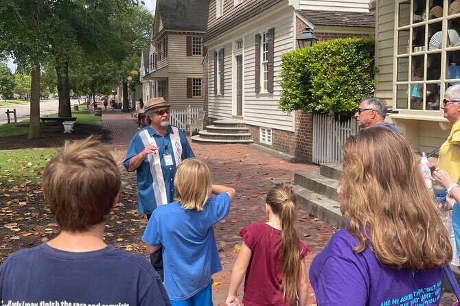 Patriots Tour of Colonial Williamsburg or Williamsburg 101 - What to Expect from the Patriots Tour