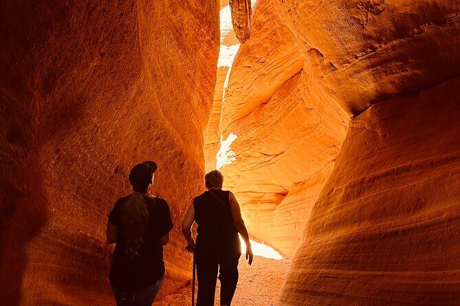 Peek-a-boo Slot Canyon Tour and Sandboarding UTV Adventure - Practical Considerations and Tips