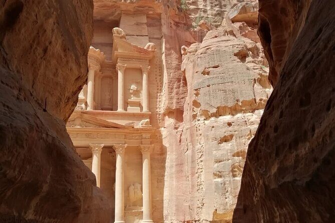 Petra Full Day Private Group Tour from Amman & return - Who Should Consider This Tour?