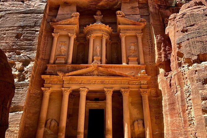 Petra & Wadi Rum from Amman Full Day Tour - Detailed Breakdown of the Tour Experience