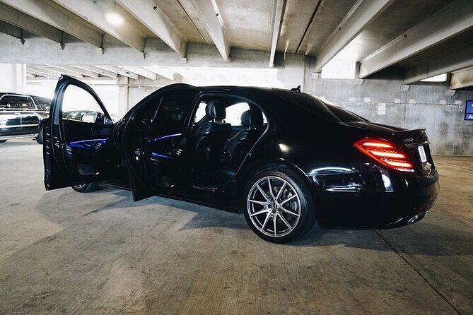 Phoenix Departure Chauffeur Driven Transport by Executive Sedan - In-Depth Look at the Experience