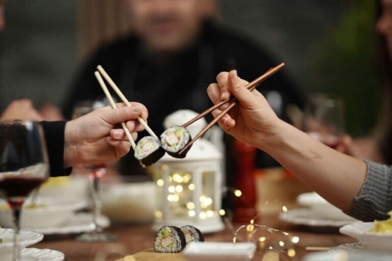 Phoenix: Sushi Making Cooking Class at a Local Wine Bar - Who Should Consider This Class?