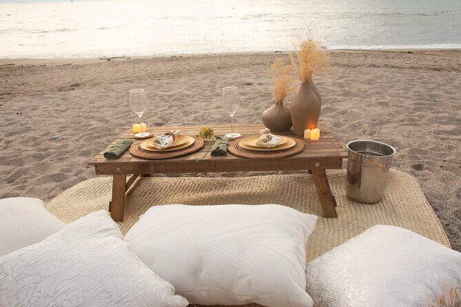 Picnic or Romantic Dinner on the Beach - The Setting and Atmosphere