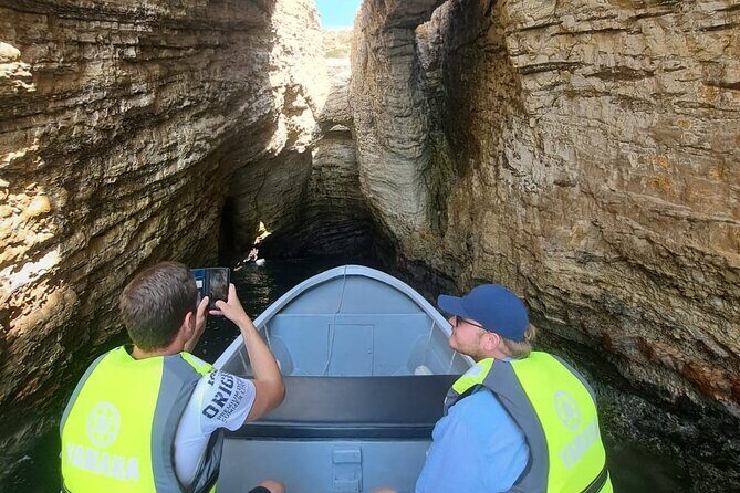 Pigeon Rocks Boat Ride Beirut (Raouche Rocks) - The Highlights of the Experience