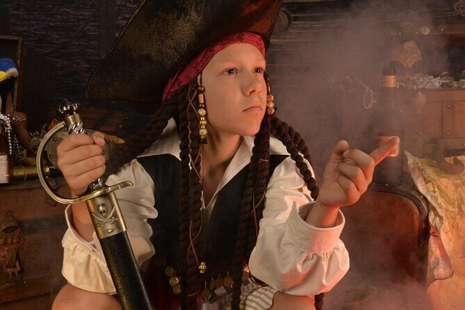 Pirate Costume Photo Shoot - Key Points