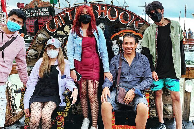 Pirate Galleon in Cancún 2X1 - Pirate Show & Dinner with Open Bar - Who Will Love This Tour?