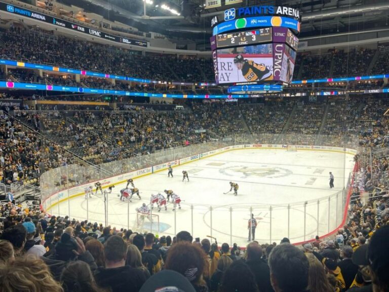 Pittsburgh: Pittsburgh Penguins Ice Hockey Game Ticket - The Practicalities of Booking and Attending