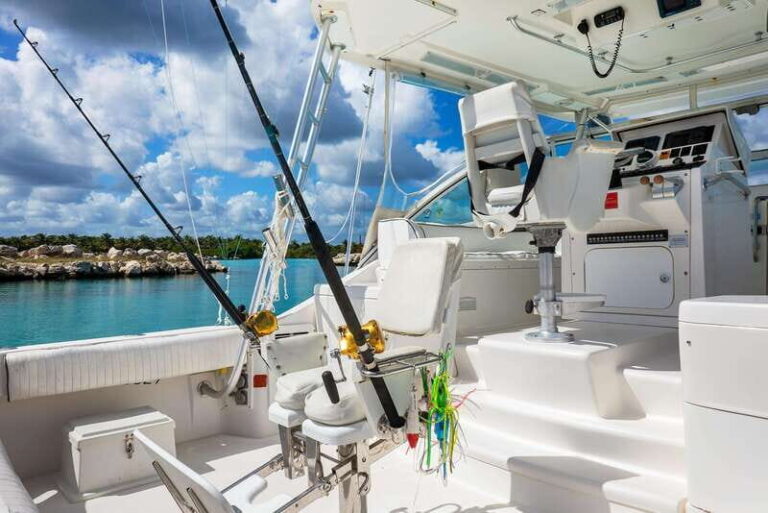 Playa del Carmen: Spectacular Fishing Experience - 38ft boat - What the Experience Feels Like