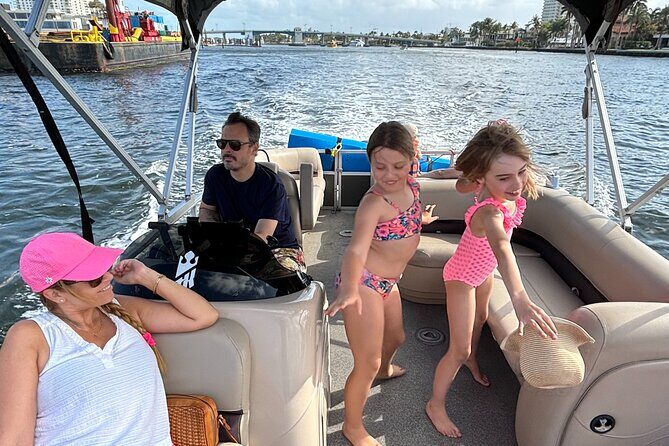 Pontoon Boat 26ft (12pp/115Hp) - Hollywood - FLL - SunBoat rental - Final Thoughts: Is It Worth It?