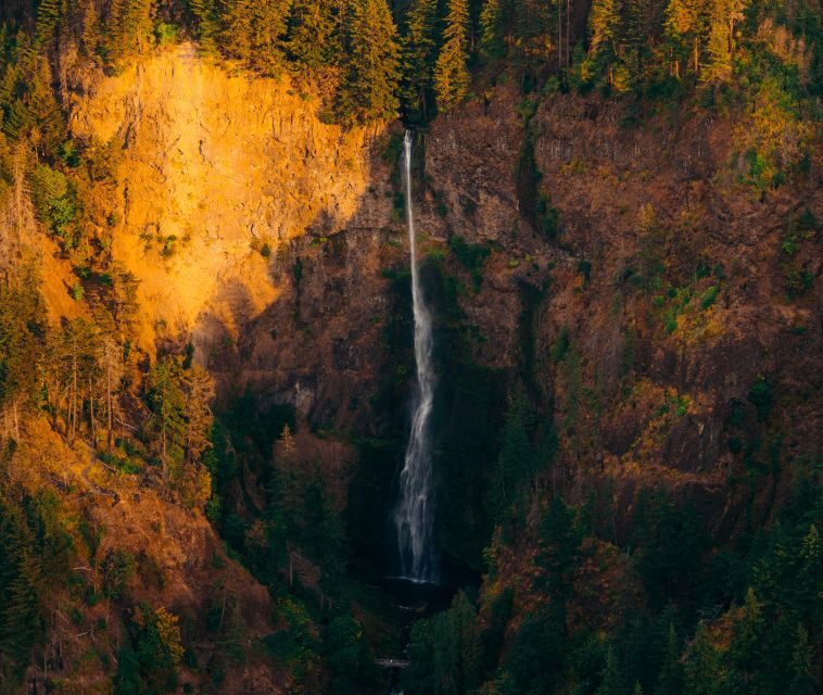 Portland: Columbia Gorge Waterfalls Scenic Air Tour - Highlights of the Tour
