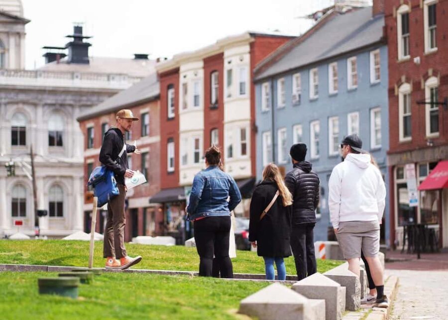 Portland: Donut and Craft Drink Walking Tour