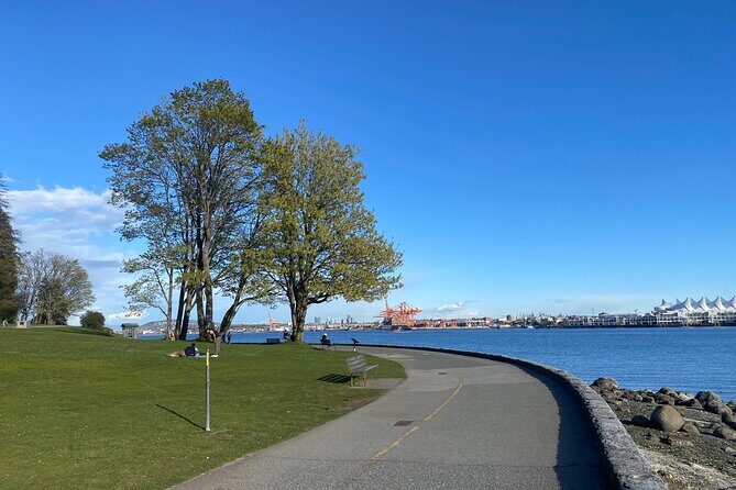 Post Cruise Vancouver Private Car Tour - Transportation and Comfort