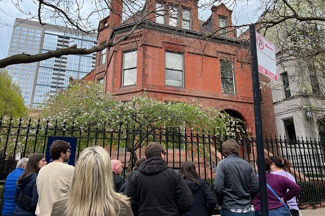 Prairie Avenue Haunted History Tour and Ghost Hunt - Practical Tips for Participants