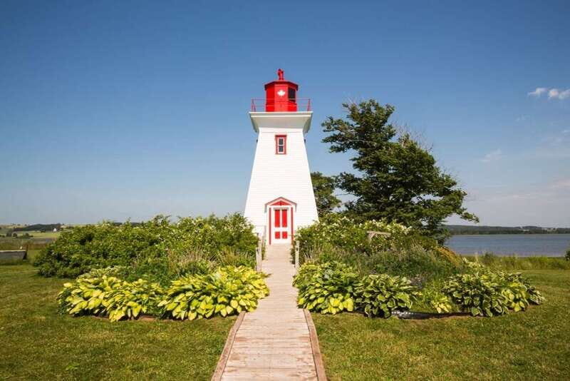 Prince Edward Island: Guided Tour with Anne of Green Gables - Practical Details and Tips