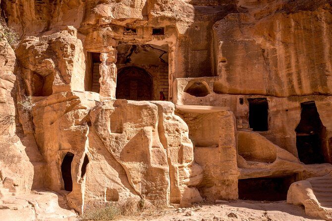 Private 2 -Days Tour to Petra - UNESCO World Heritage Site with Petra by Night - A Detailed Look at the 2-Day Petra Tour