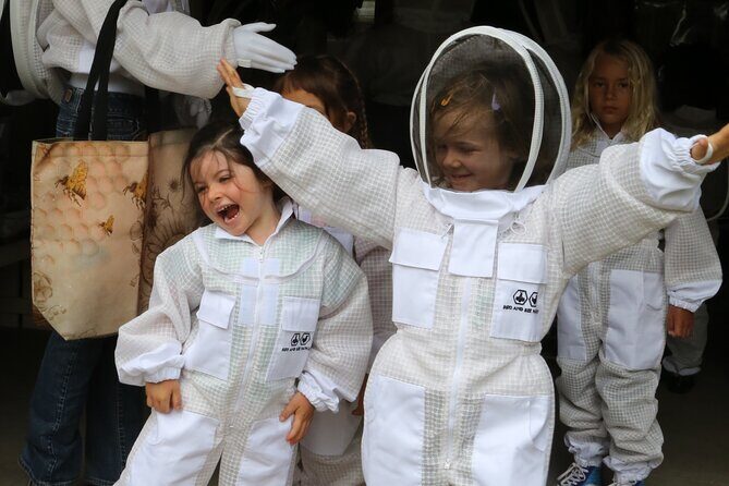 Private 2-Hour Beekeeping Classroom Tour in Honokaa - The Classroom and Hive Visit