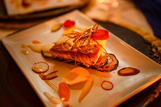 Private 3 hours Romantic Tulum Dinner in 51" Leopard - Setting Sail in Style: What the Experience Looks Like