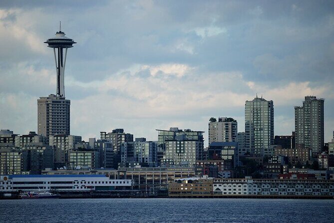 Private 5-hour City Tour of Seattle and Snoqualmie Falls with driver only - Exploring the Itinerary: What You Can Expect