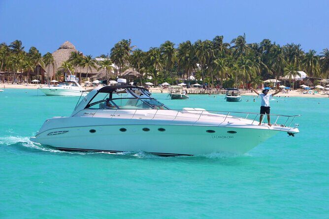 Private 50FT Yacht Rental in Cancún P8 - The Value of a Private Yacht Tour