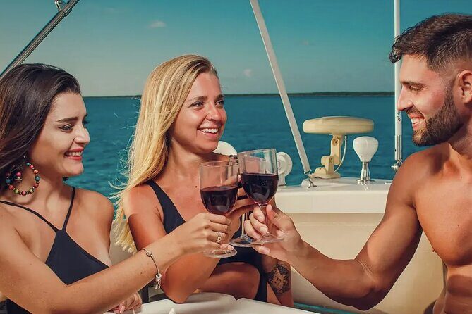 Private 51' Leopard boat Punta Mita Chef & Open Bar Included - Who Will Love This Tour?